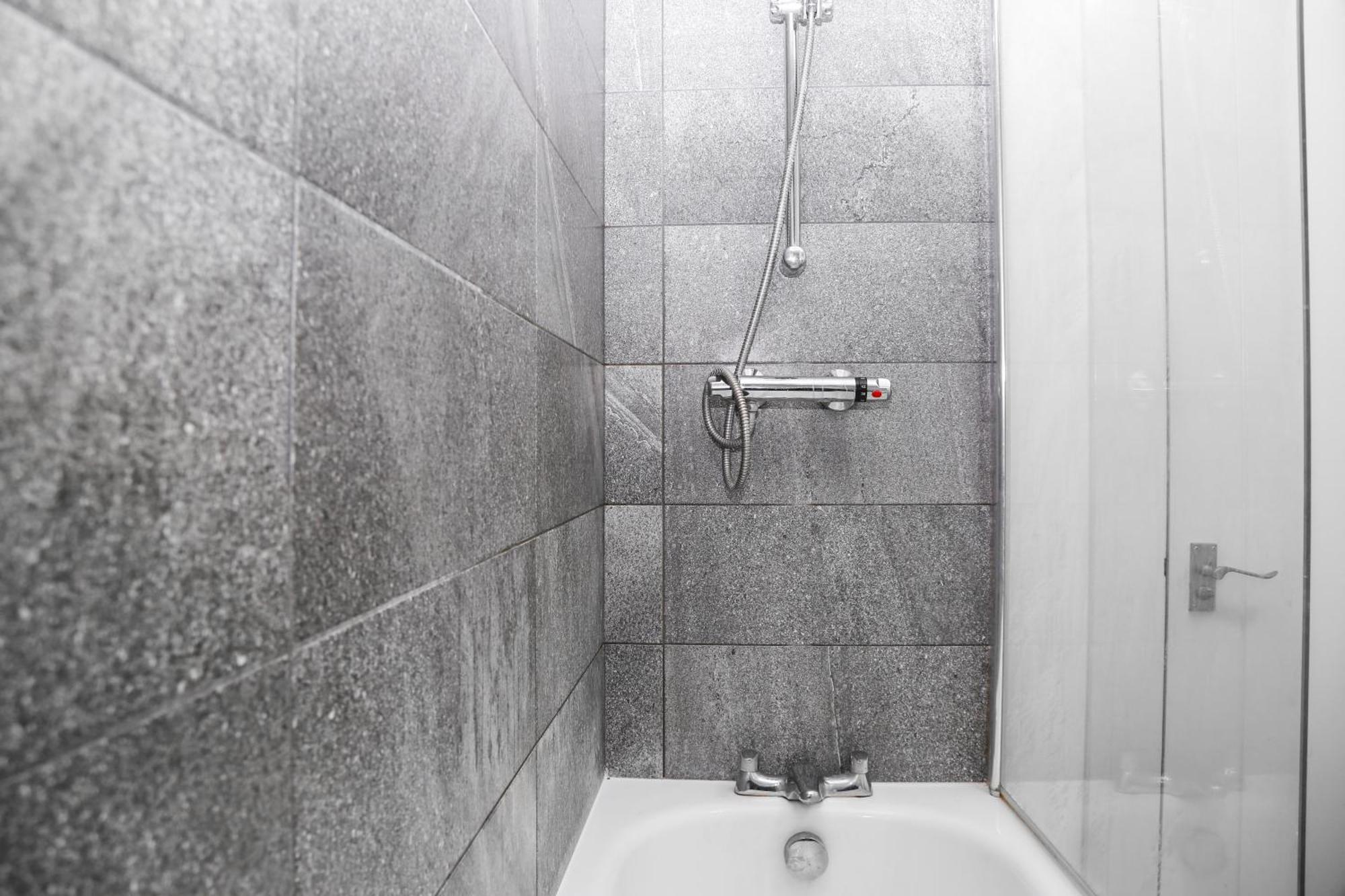 Appartement Luxurious & Lavish Salford Quays Free Parking à Manchester Extérieur photo